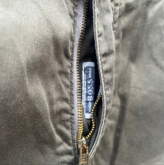 Hugo Boss Olive Green Chinos/ Trousers - Picture 8 of 14